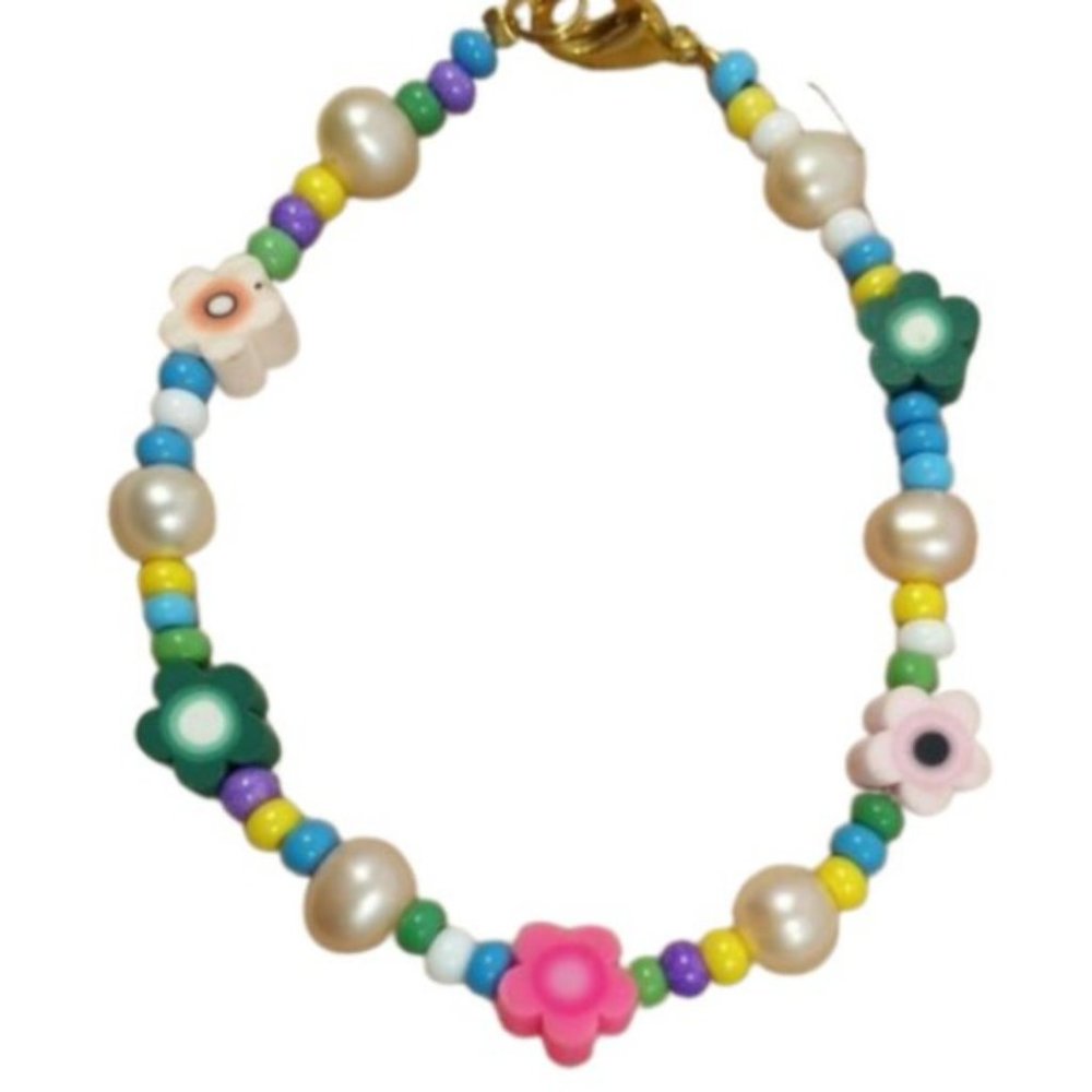 Sweet Flowers And Pearls Handcrafted Beaded Bracelet By London About 7 1/2"